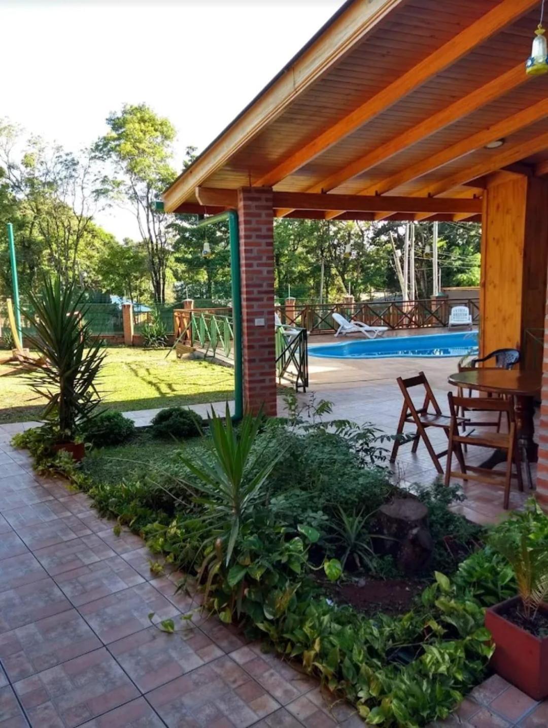 Cabanas Paseo Del Yacaratia Puerto Iguazú Zewnętrze zdjęcie