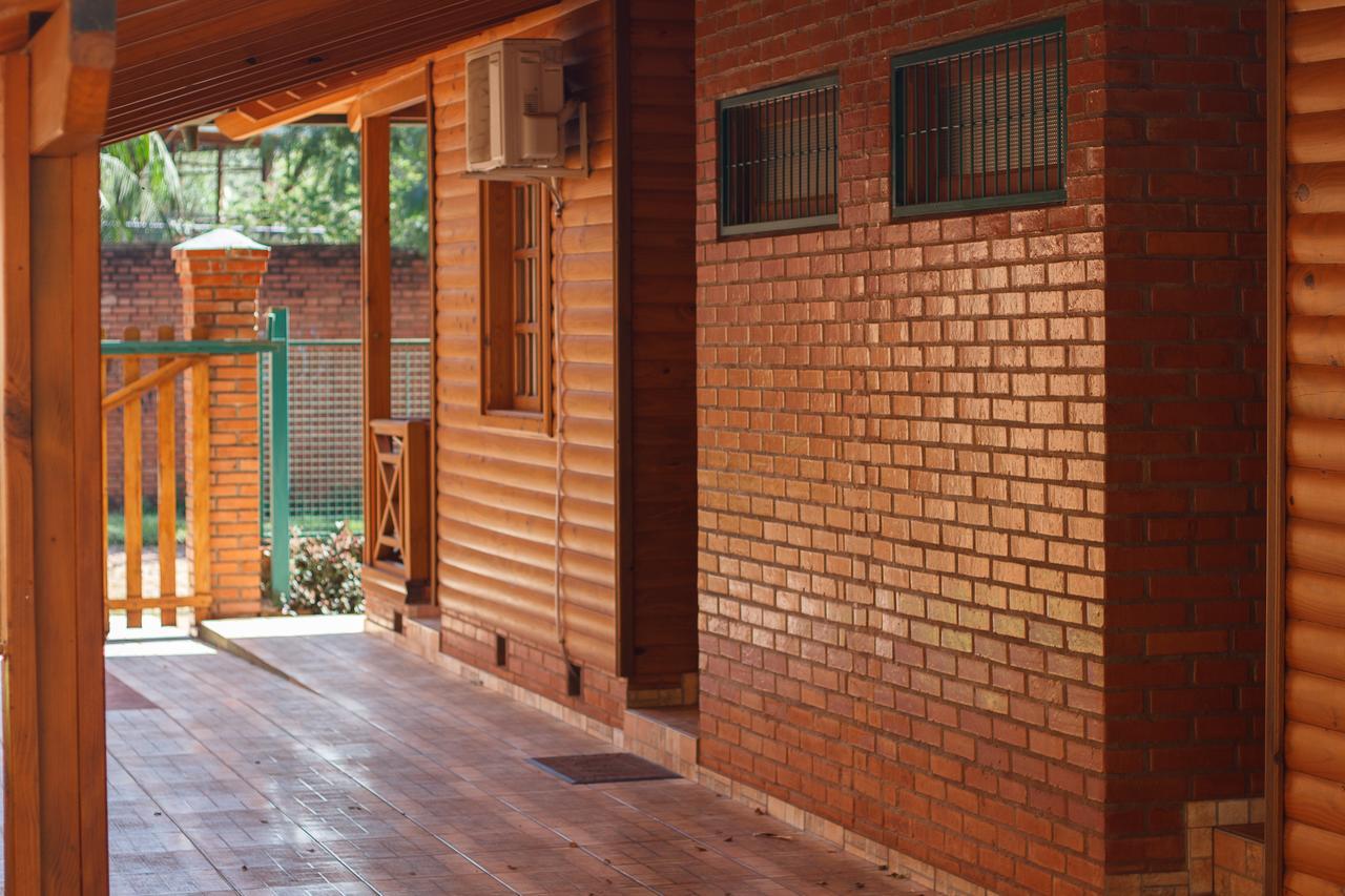 Cabanas Paseo Del Yacaratia Puerto Iguazú Zewnętrze zdjęcie